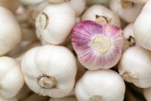 knoblauch-gegen-pickel-akne-sammlung